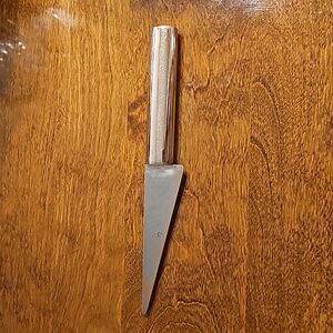 BodaNova Stainless Steel Cheese Knife Wedge Shape w/ Rounded Oval Handle